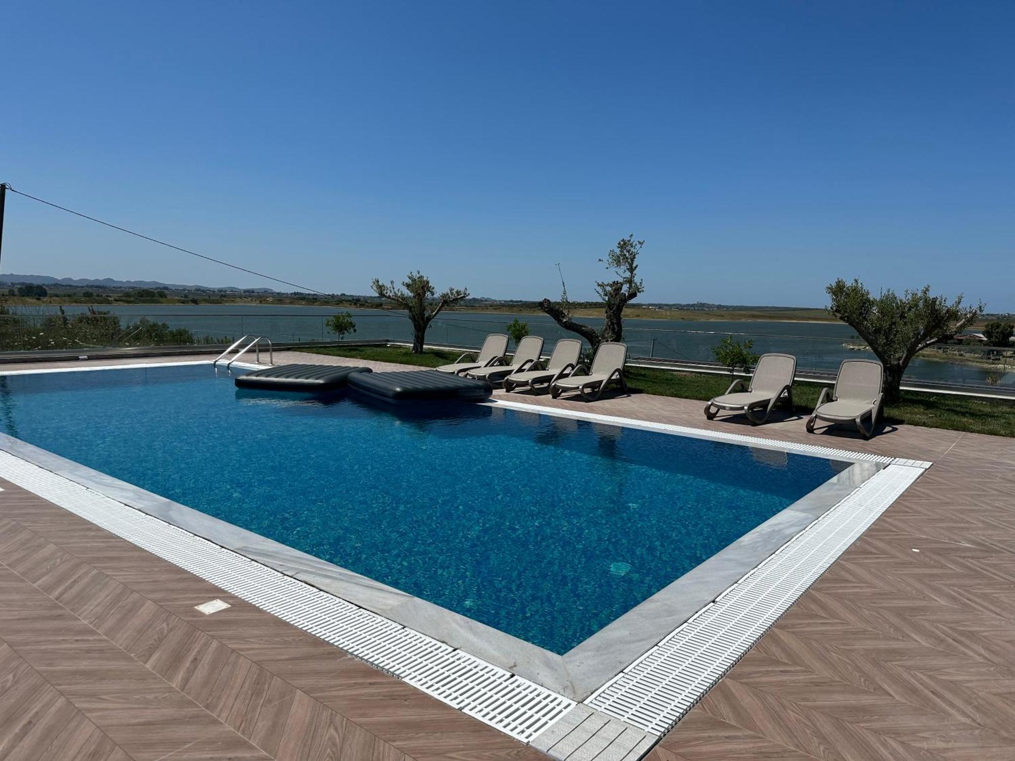 Top Villas Дуррес Экстерьер фото
